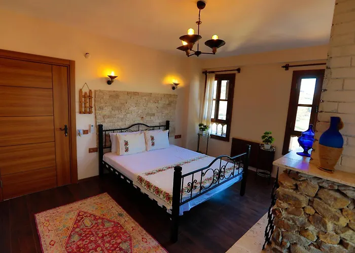 Ikiz Konaklar 5*